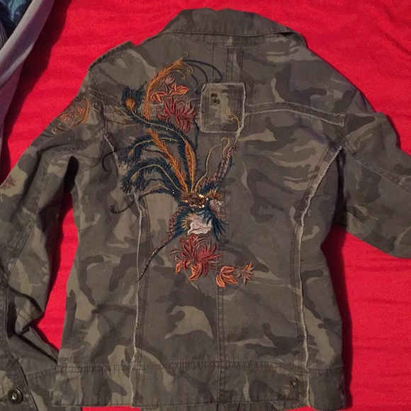 Jacket - Picture 6 of 6